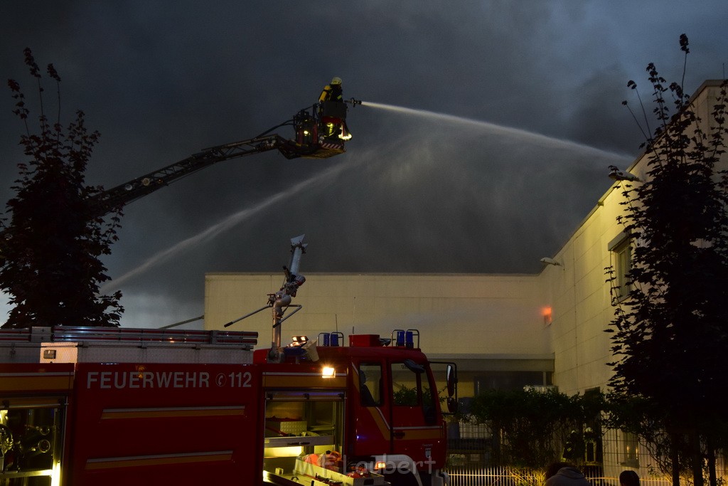 Grossbrand Halle Troisdorf Kriegsdorf Junkersring P380.JPG - Miklos Laubert